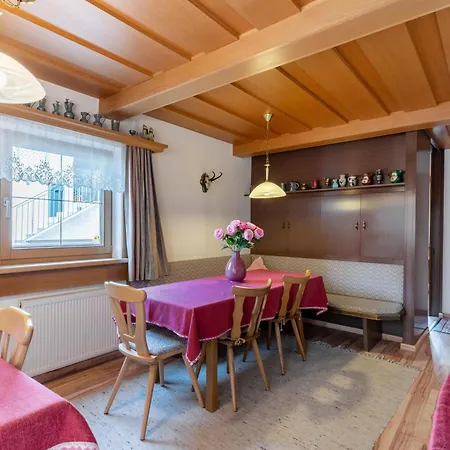 Apartamento Haus Anemone Seefeld in Tirol Habitación foto