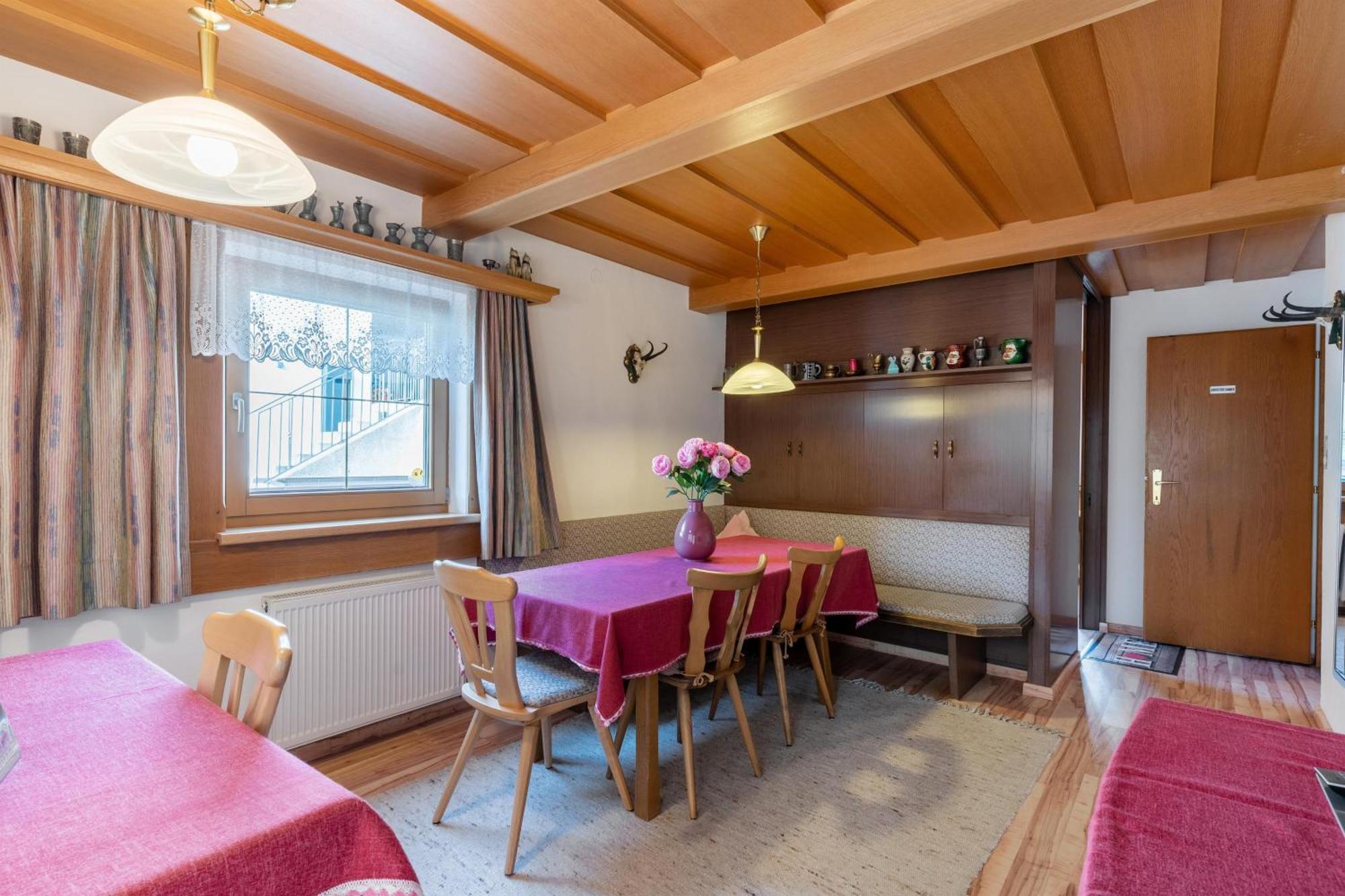 Haus Anemone Apartment Seefeld in Tirol